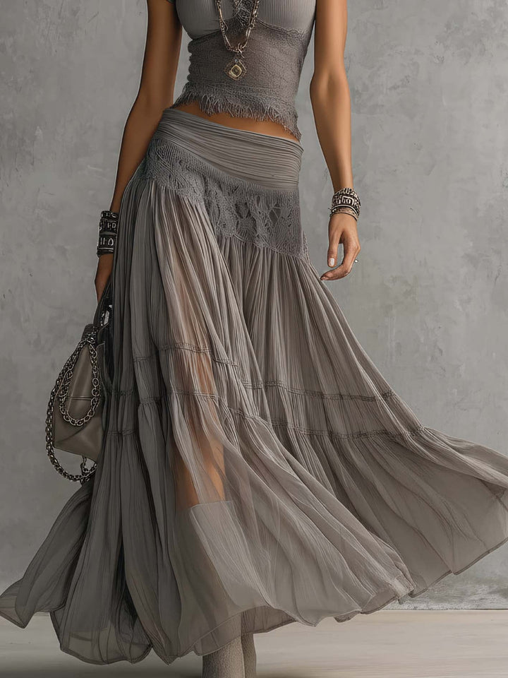 Serafina | Completo con Gonna Plissettata e Pizzo Elegante