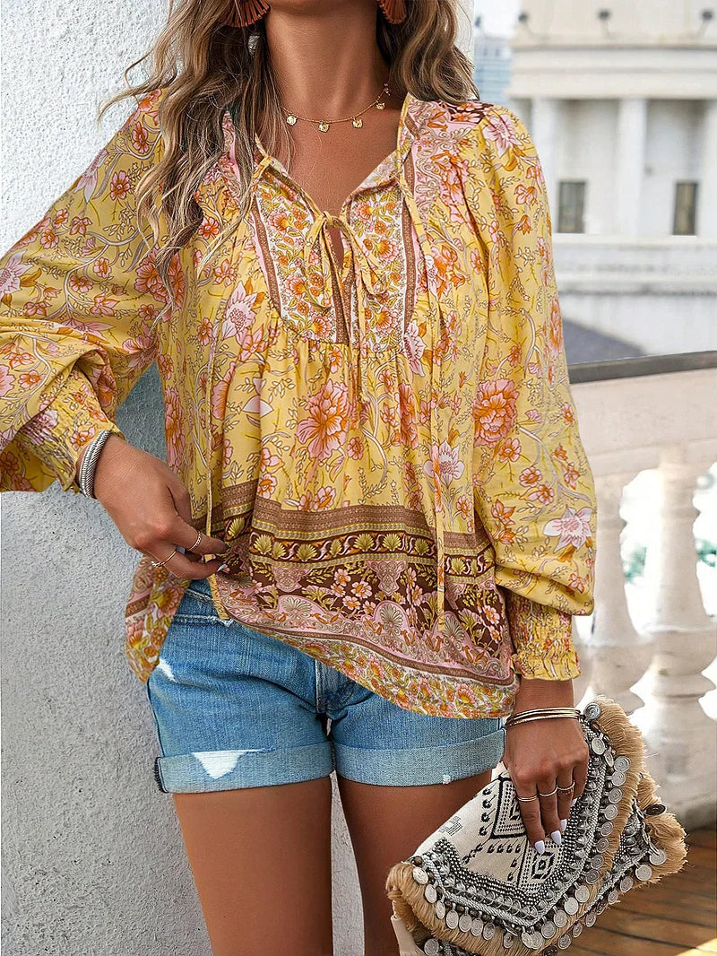 Sofia™ | Sallie™ | Top Bohemien Fluido con Motivo Floreale