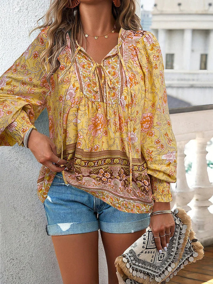 Sofia™ | Sallie™ | Top Bohemien Fluido con Motivo Floreale