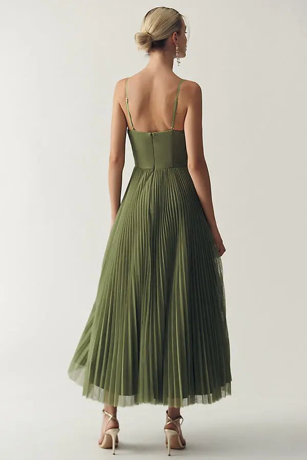 Clara | Abito Plissettato Elegante