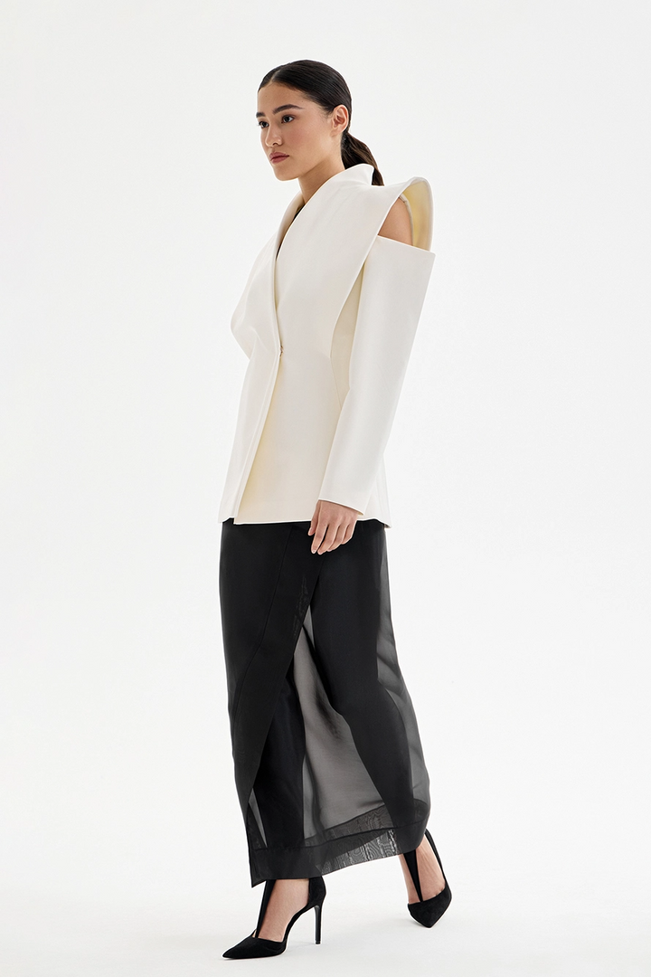 Valeria™ | Blazer Strutturale con Spalle
