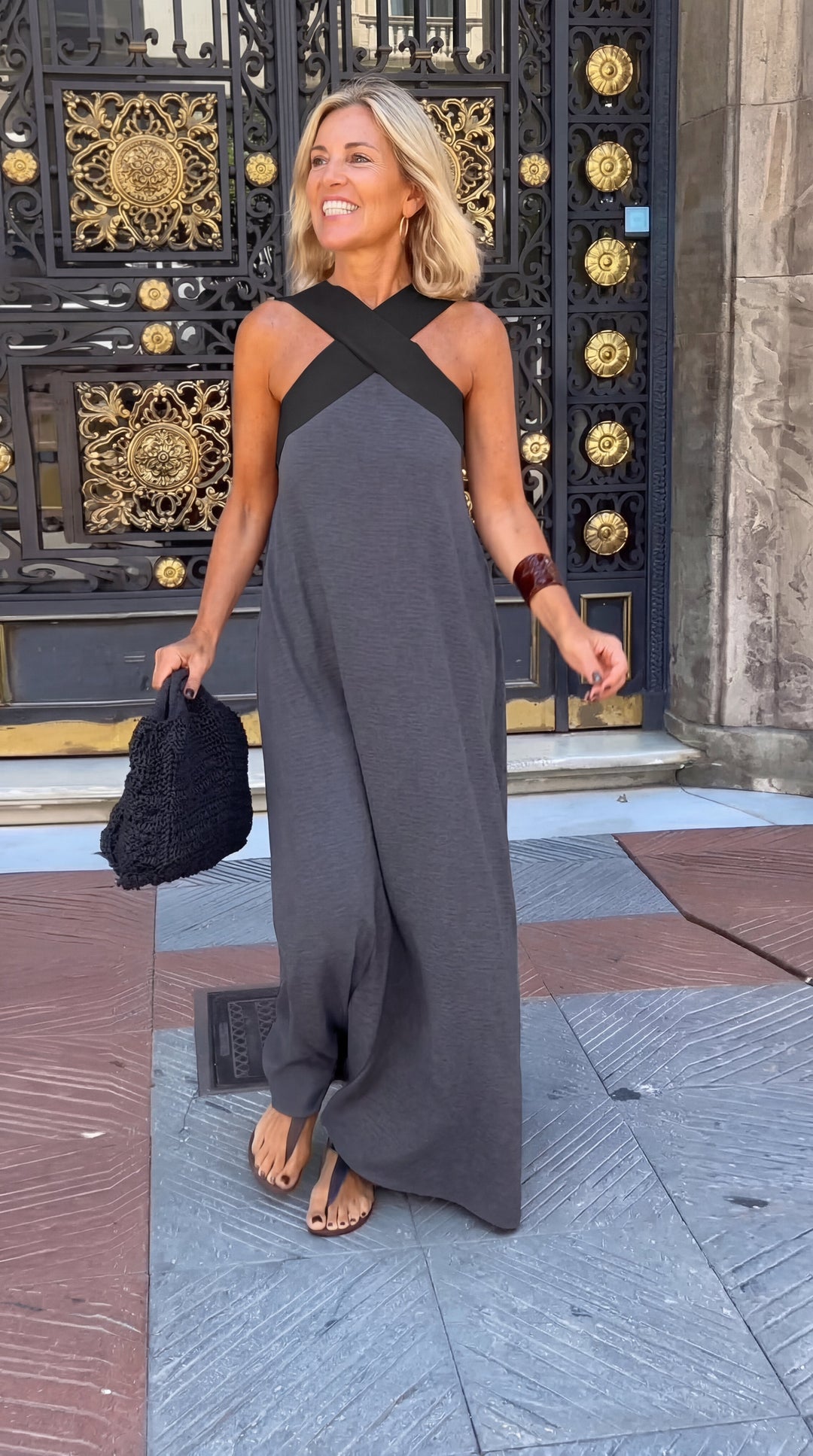 Elena | Vestito con taglio incrociato