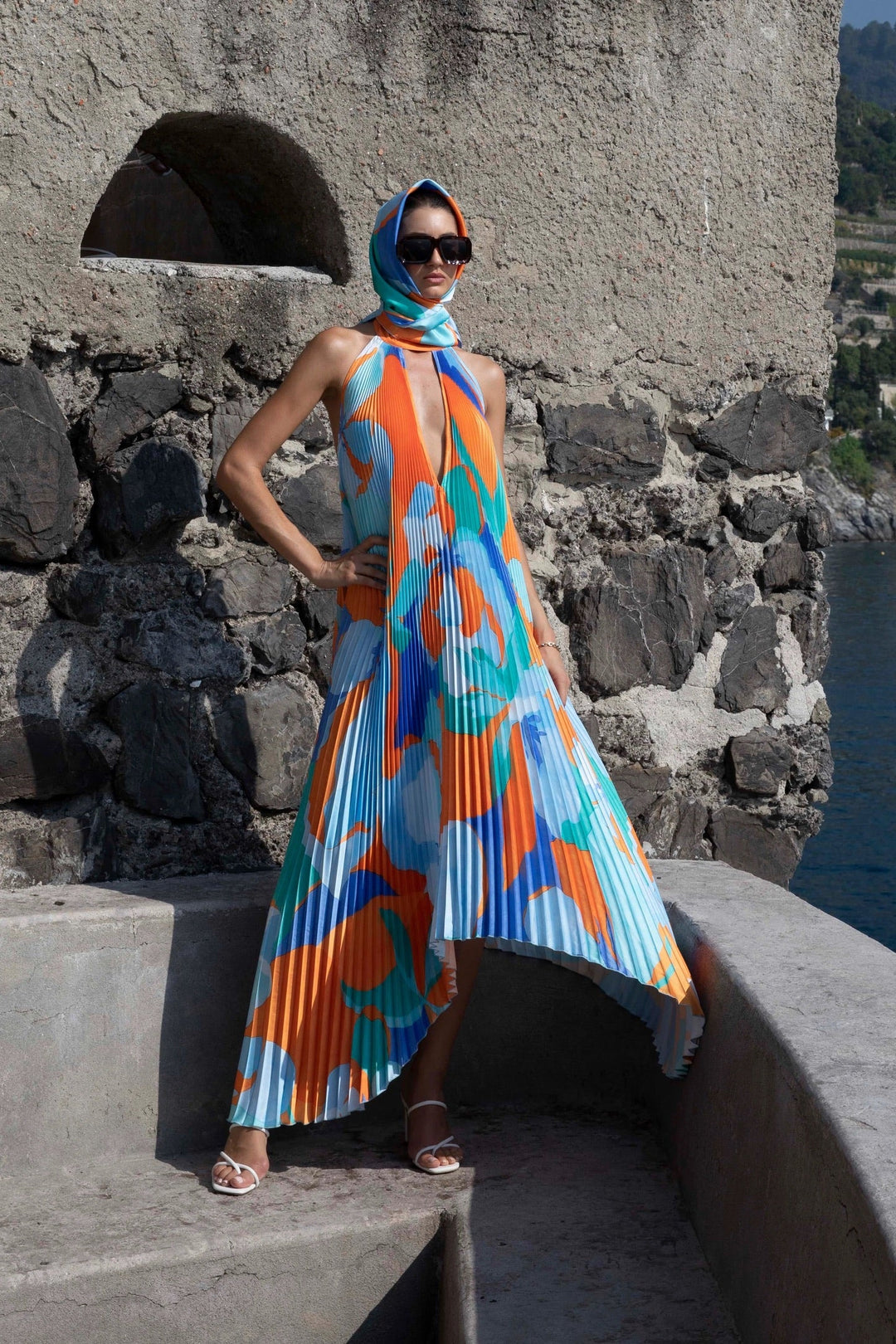 Shalia - Maxi Dress Plissettato con Scollo All'Americana