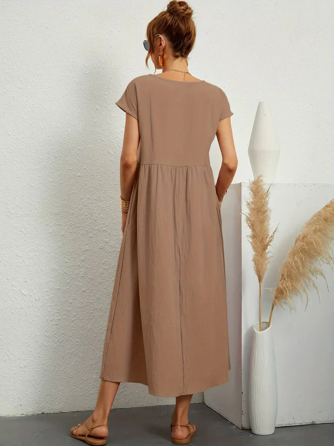 Elena - Abito midi fluido eleganza senza tempo