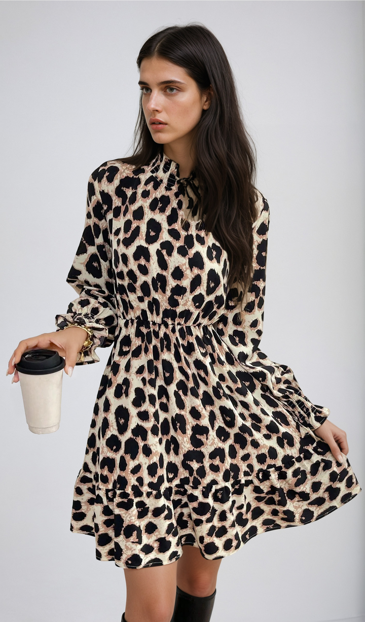 Sofia™ | Abito leopardato di Lola – Slim Fit Chic