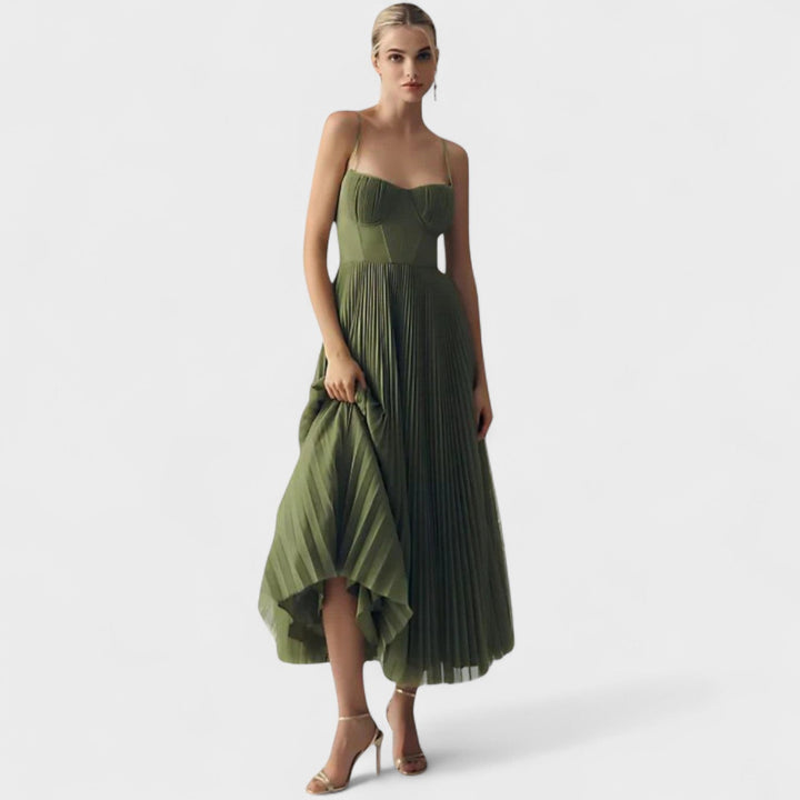 Elodie - Il vestito con eleganza