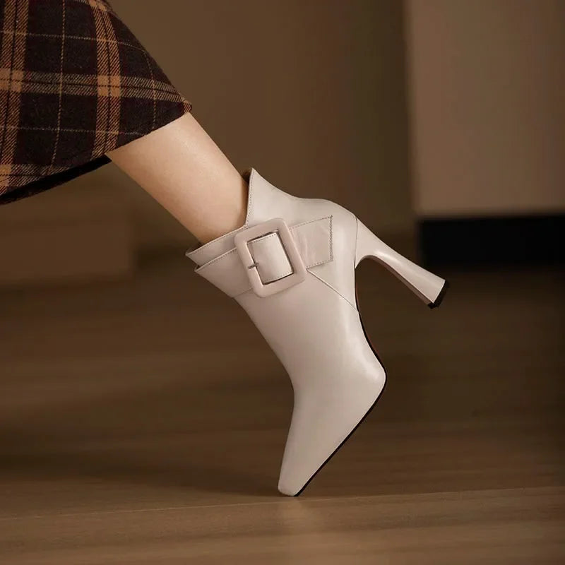 Stivaletto Clara con Fibbia