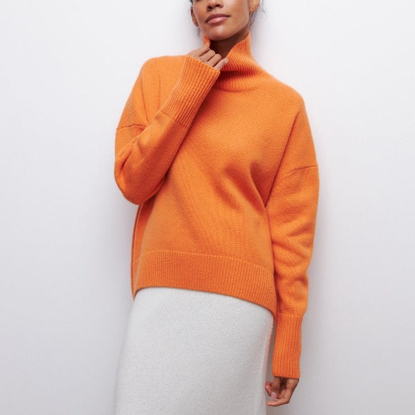 Katrielle - comodo pullover con colletto alto