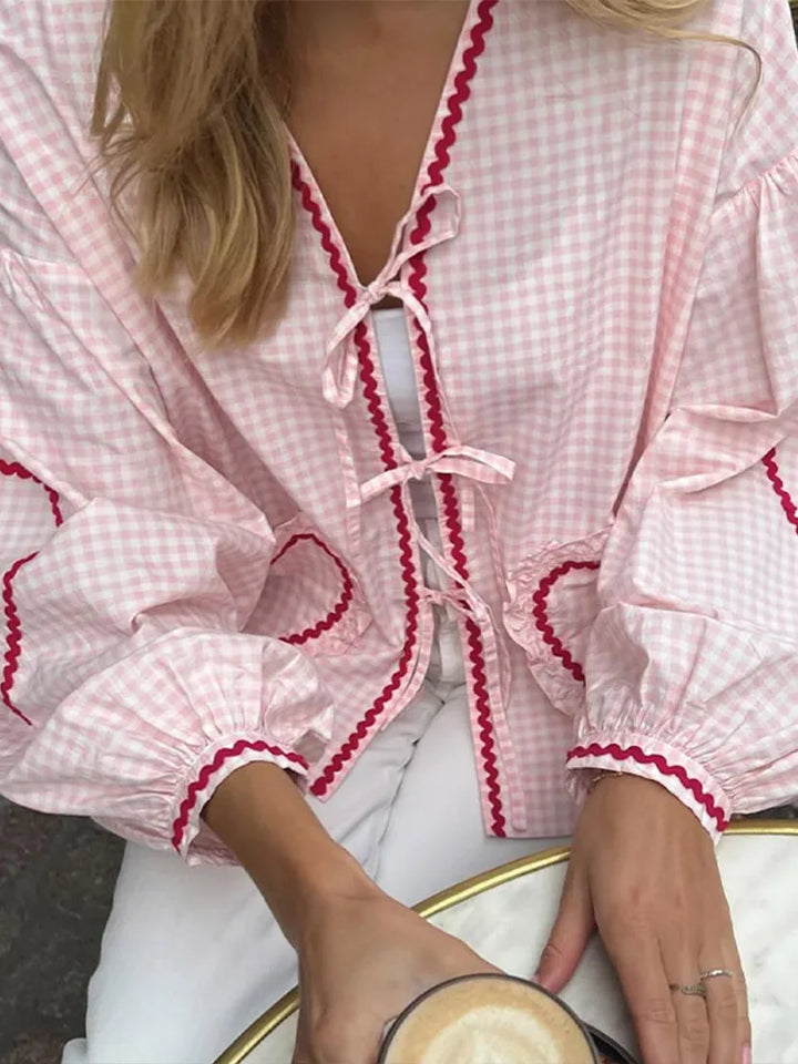 Sofia™ | Isabelle – Elegante Blusa a Forma di Cuore