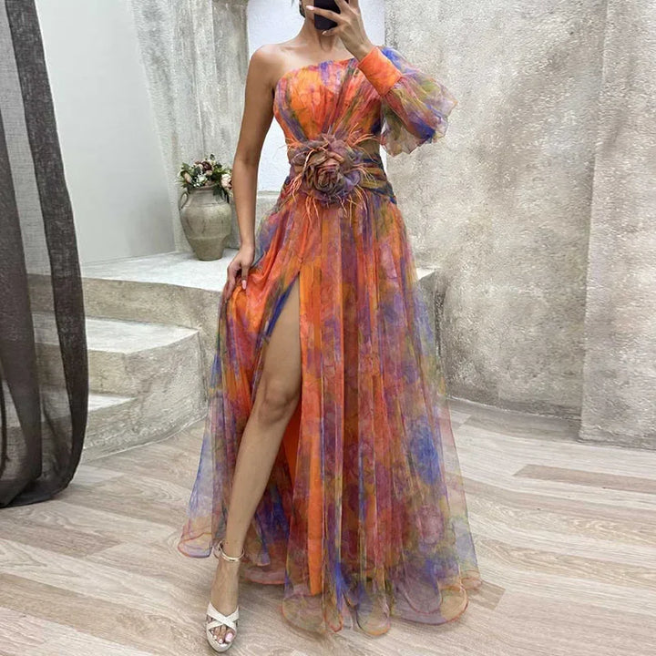 Viviana | Abito da Sera Asimmetrico con Fiore Decorativo