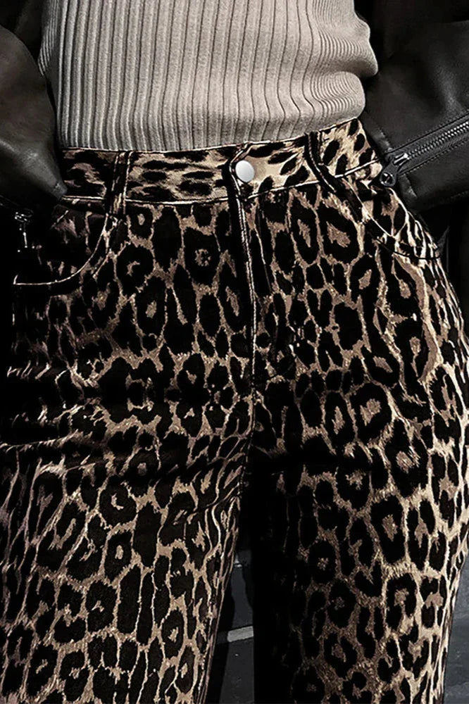 Sofia™ | Pantaloni casual con bottoni, tasche multiple e stampa leopardata