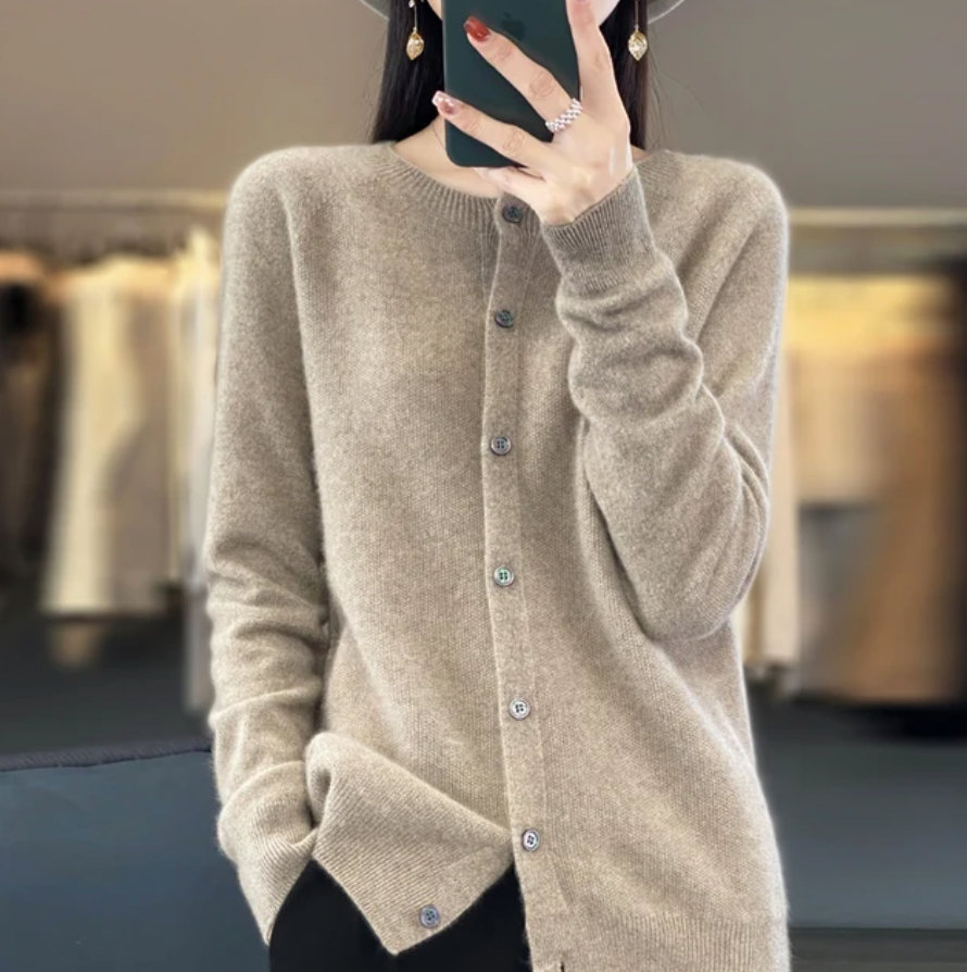 Mariana - Accogliente Cardigan in Lana