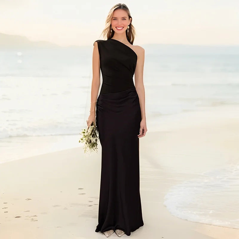 Sophia | Abito Maxi in Raso a Spalla Scoperta