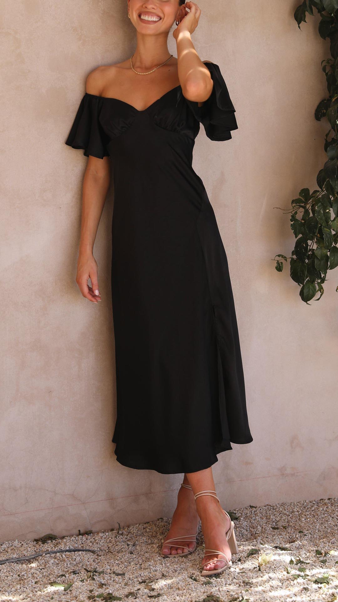 Nalani | Abito Maxi Off-Shoulder con Maniche a Farfalla