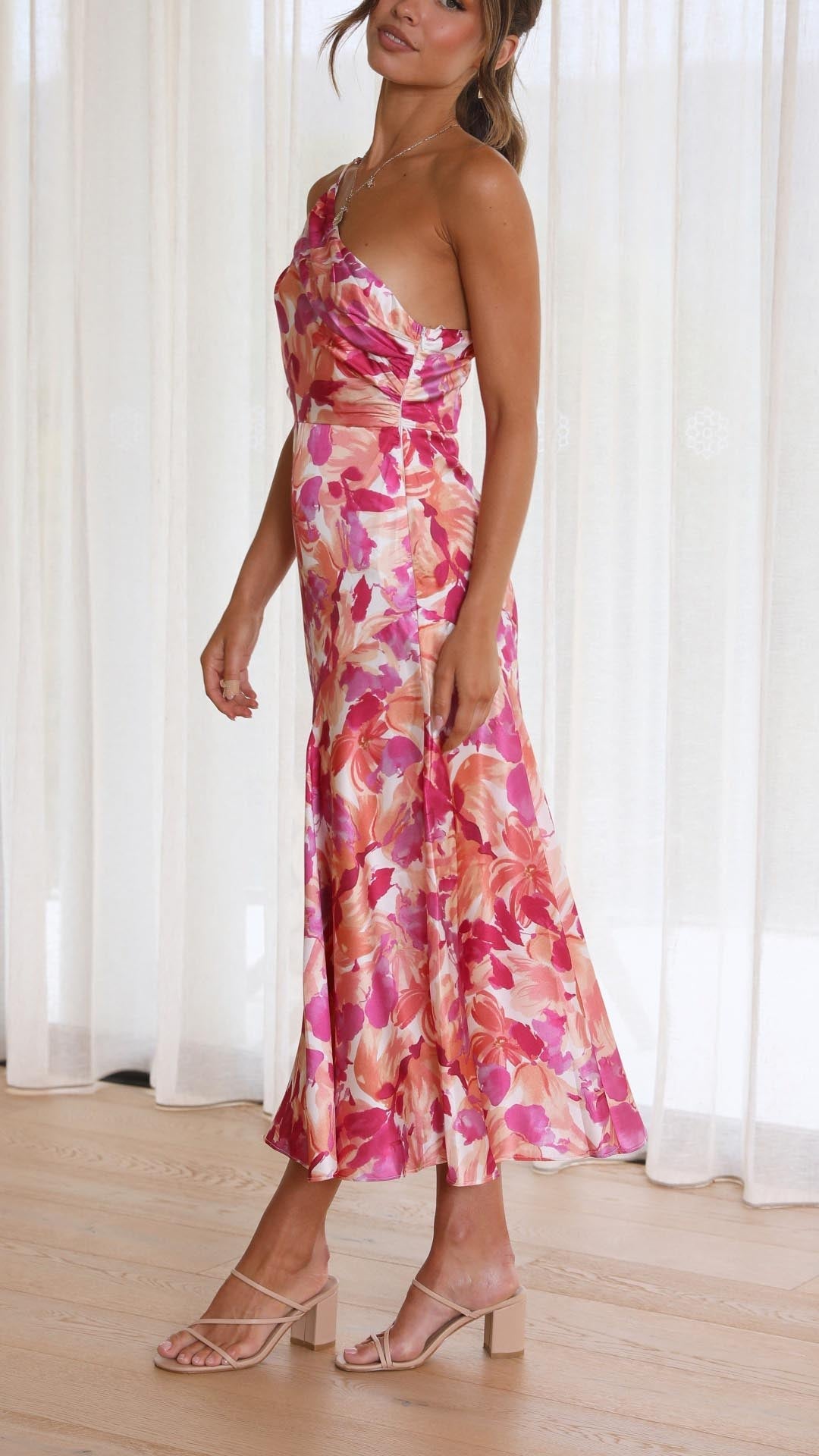 Sophie | Abito Midi Floreale con Spalla Scoperta