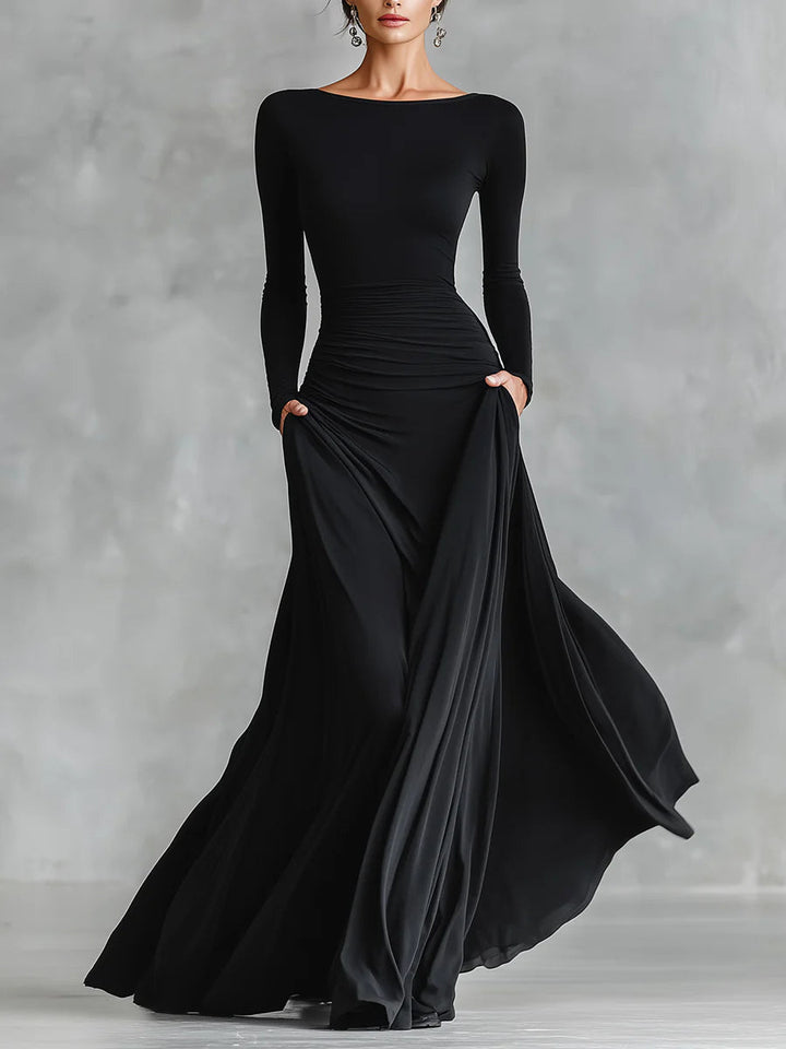 Fiorella™ - Abito lungo moderno in crepe nero con scollatura a barca plissettata