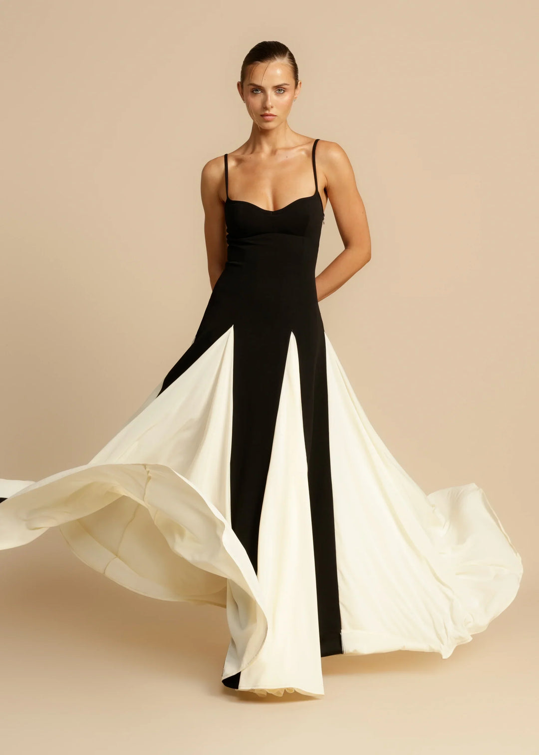 Bianca – Abito da Sera Elegante