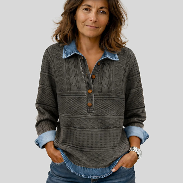 Bianca | Maglione Moderno con Mezza Abbottonatura Effetto Denim