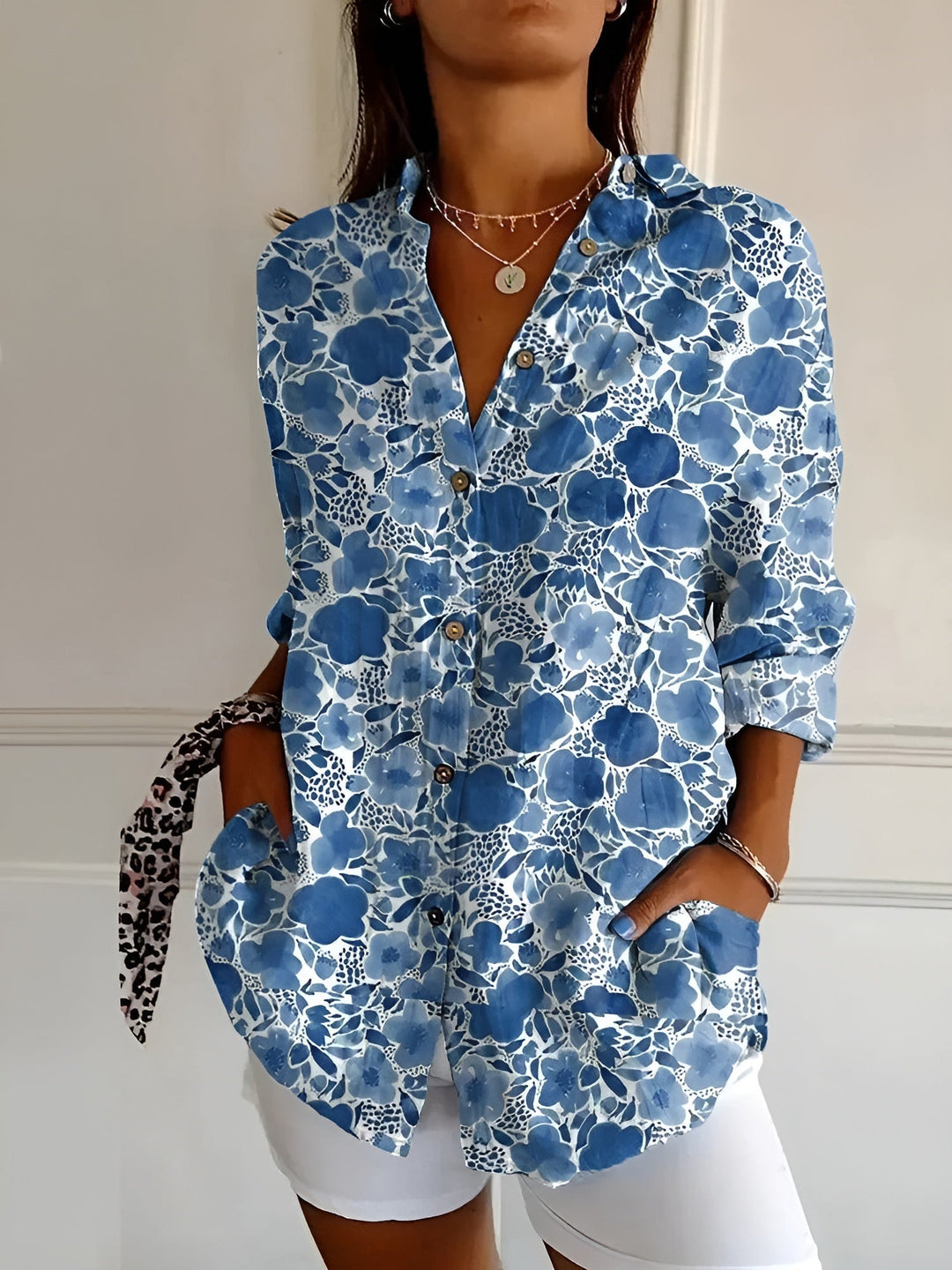Sofia™ | Roxane™ Blusa floreale in cotone leggero